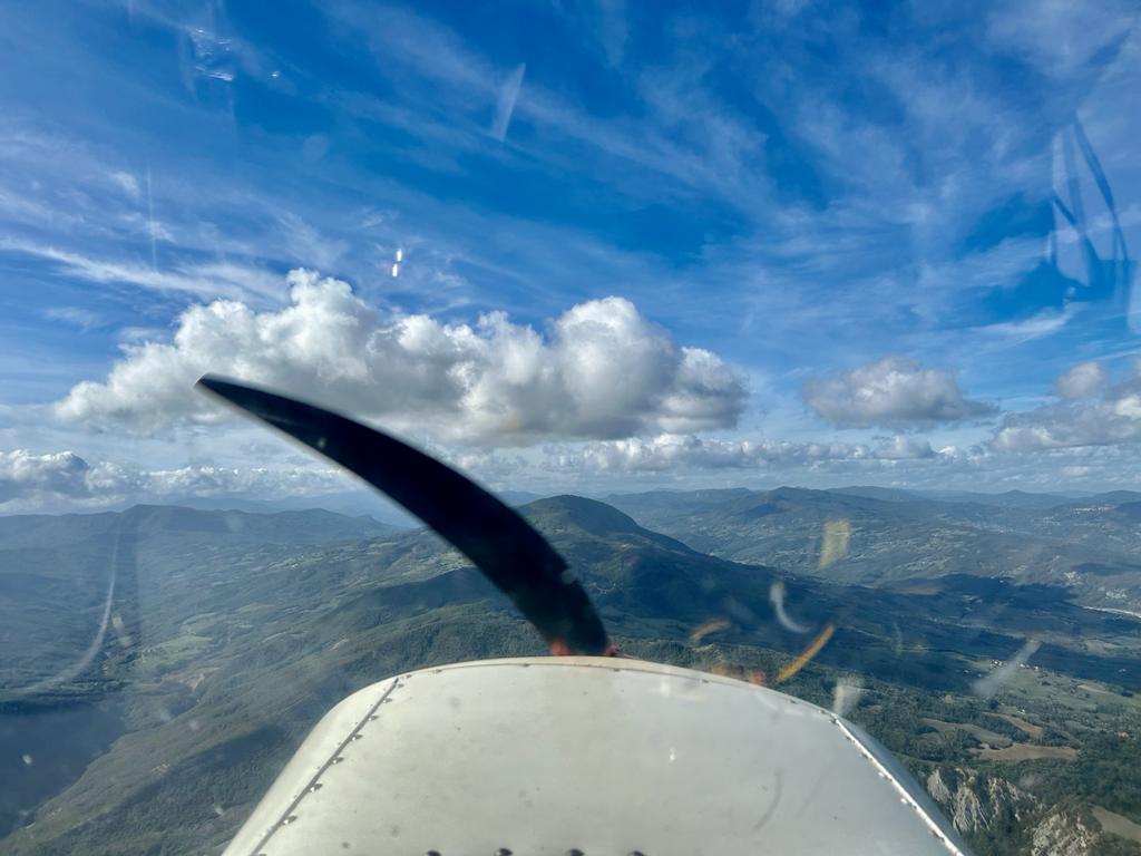 088fb3c0 ca35 4dda 991f cb723a81c07c1