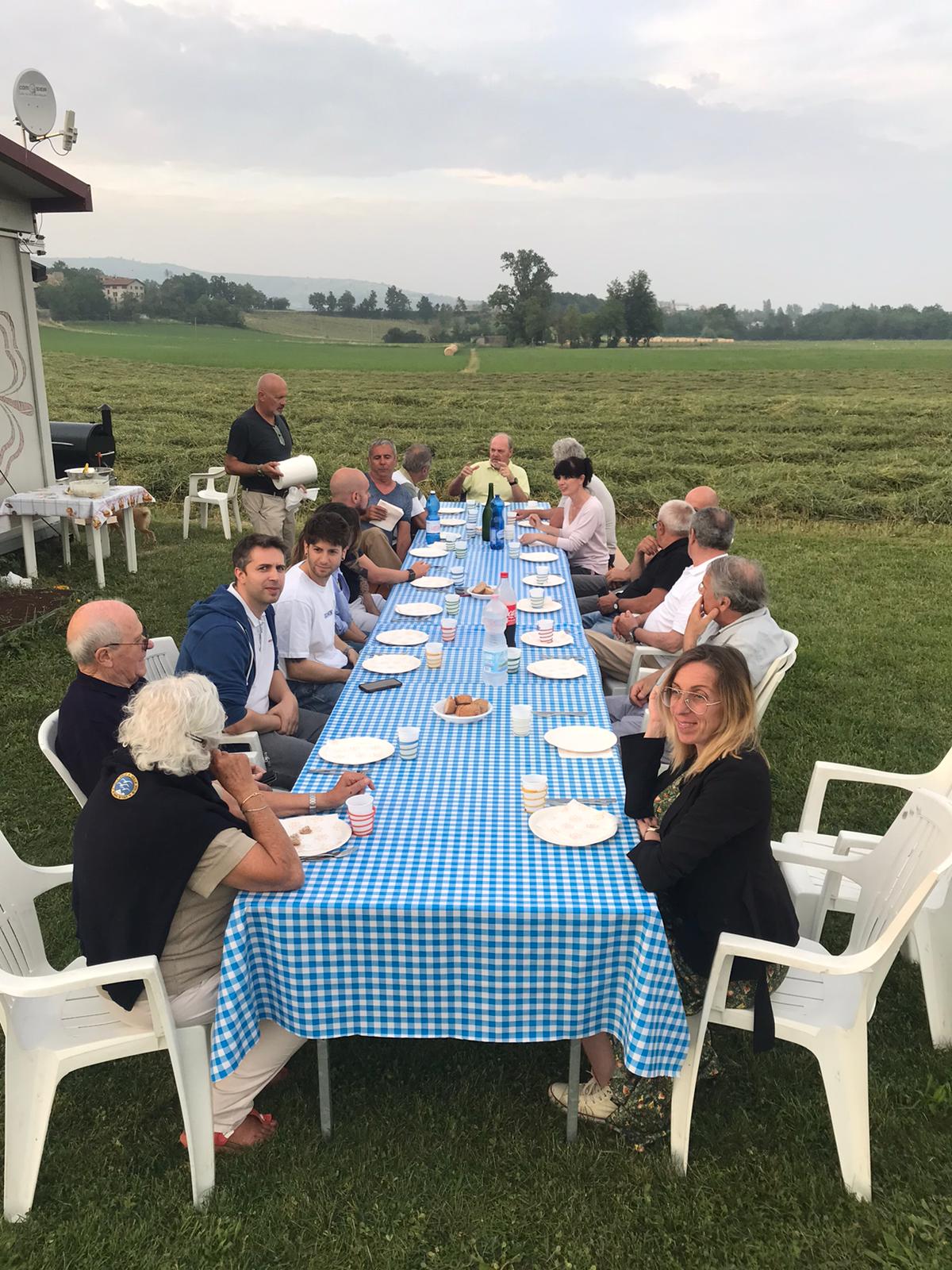 3a2d3e59 4372 4b2f a259 de057cf8a9d8