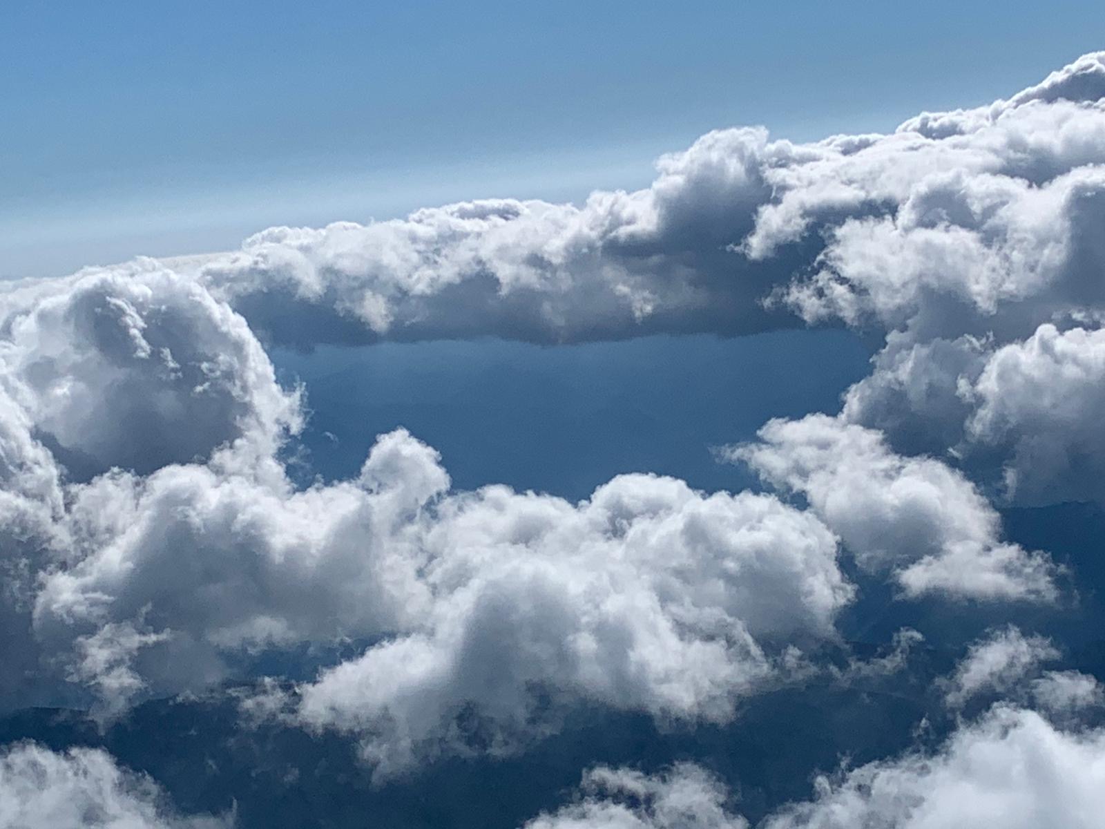 804824e7 1c64 4d68 89d6 9687e50eea76